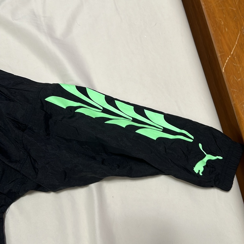 NWT Puma Track Jacket large - Picture 3 of 4